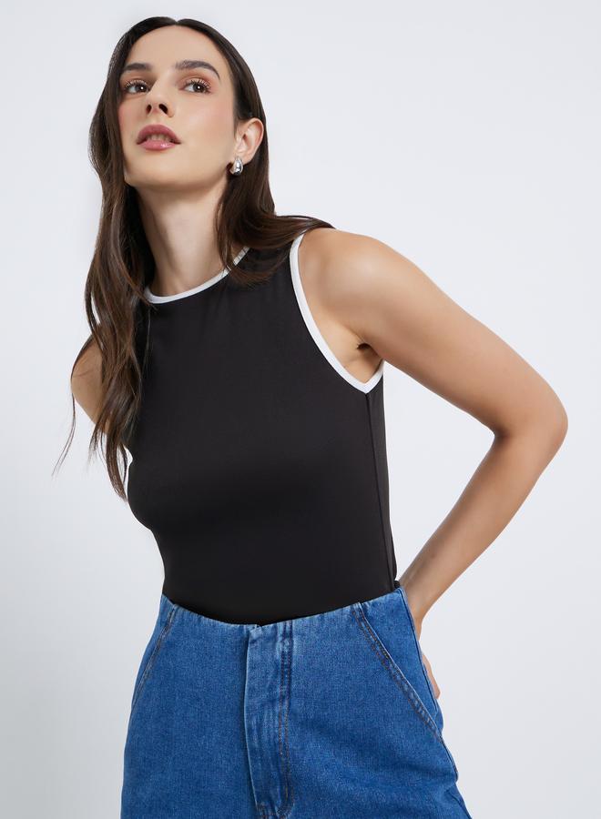 ستايلي تانك نسائي أسود بياقة متباينة ضيق - Image 2